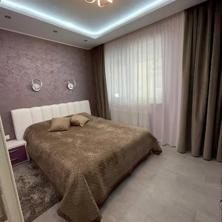 Novac Luxury Art Apartament